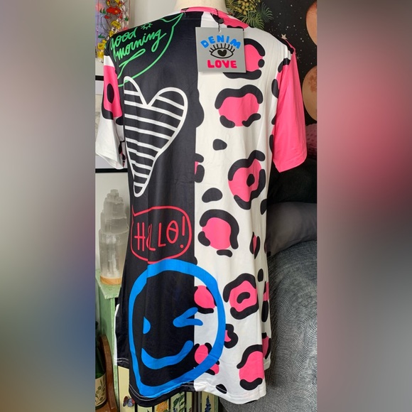 3/$20 Women’s Colorful Graphic Short Sleeve Mini Dress / Tunic Shirt MEDIUM NWT - Picture 4 of 10